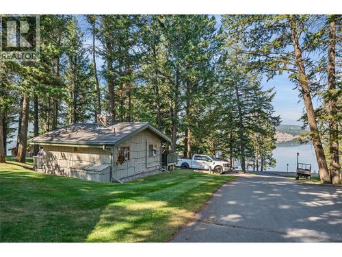 91-1492 Akiskinook Rd, Windermere, BC, V0B2L1 | Card Image