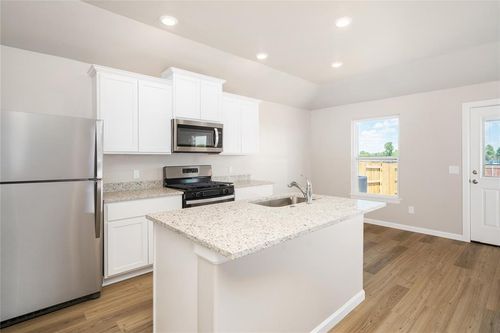 640 Luna Way, Tuttle, OK, 73089 | Card Image