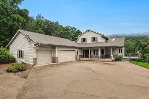 N7354 County Road Ee, Farmington, WI, 54614 | Card Image
