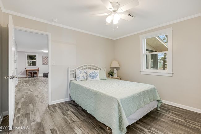 114 Nw 14 Th St, House other with 3 bedrooms, 2 bathrooms and null parking in Oak Island NC | Image 20