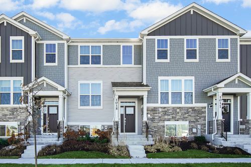 1015 Atterberg Rd, South Elgin, IL, 60177-1780 | Card Image