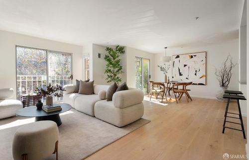 apt-210-600 Chestnut St, San Francisco, CA, 94133-2377 | Card Image