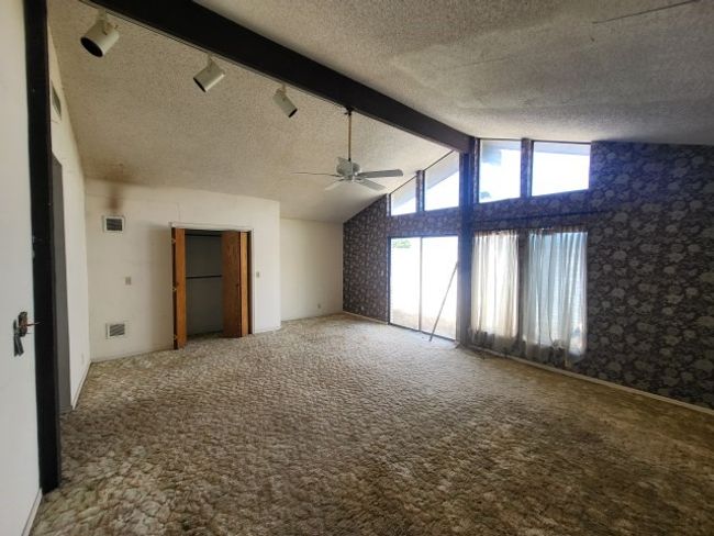 306 Wade St, House other with 4 bedrooms, 2 bathrooms and null parking in Olney TX | Image 17