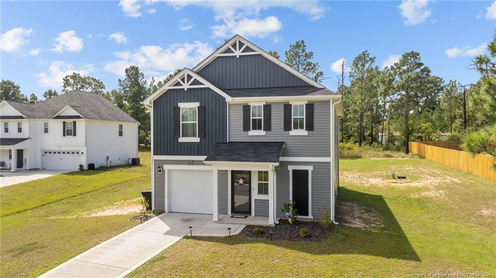 Hedge Hunter Ct, Raeford, NC 28376
