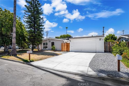 610 W Glen Lyn Dr, Glendora, CA, 91740-4749 | Card Image