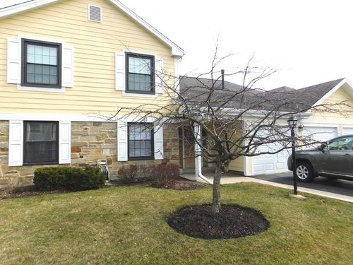 apt-d2-573 Greystone Ln, Wheeling, IL, 60090-2339 | Card Image