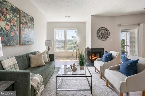301-247 S Pickett Street, ALEXANDRIA, VA, 22304 | Card Image