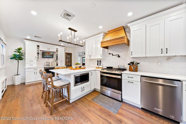 Kitchen | Image 16