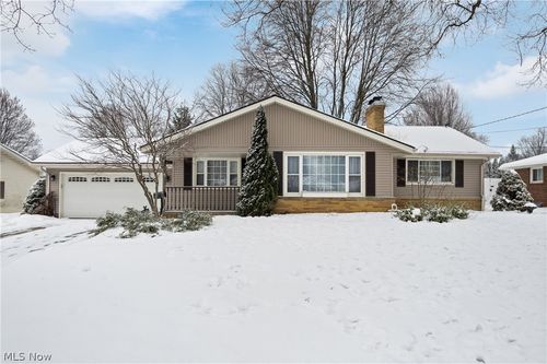 236 Knollwood Dr, Wadsworth, OH, 44281-1638 | Card Image