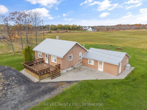 801 S Coast Dr, Nanticoke, ON, N0A1L0 | Card Image