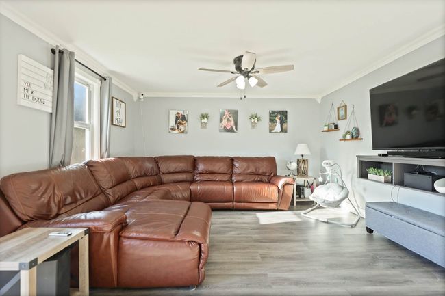 246 Lagoon Beach Dr, House other with 3 bedrooms, 2 bathrooms and null parking in Bay City MI | Image 13