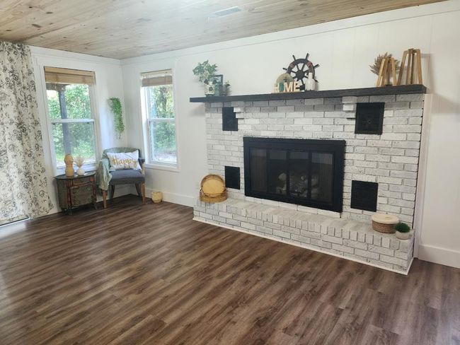 603 Nw 3 Rd St, House other with 3 bedrooms, 2 bathrooms and 2 parking in Carrabelle FL | Image 10