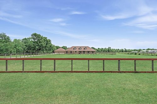 8295 Winzer Rd, Beaumont, TX, 77705 | Card Image