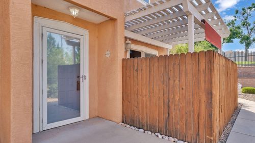 apt-402-4701 Morris St Ne, Albuquerque, NM, 87111-7713 | Card Image