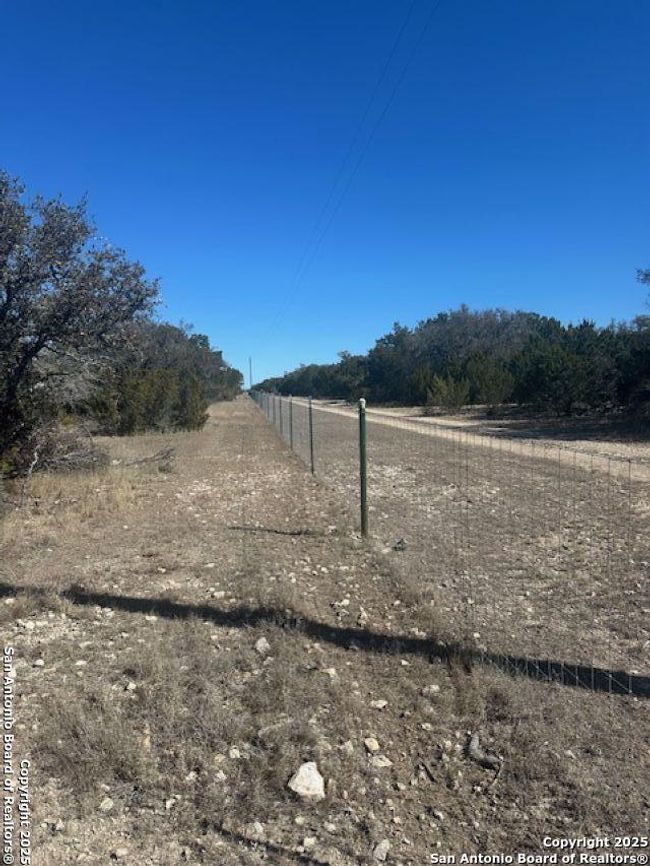 527 Sd 74100, Home with 3 bedrooms, 3 bathrooms and null parking in Rocksprings TX | Image 40