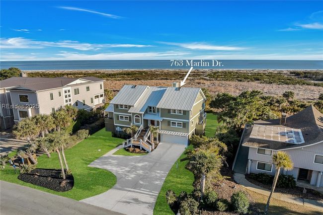 Front of Home/Ocean | Image 10
