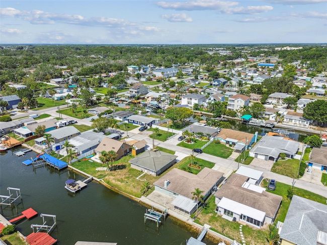 13909 Berkowitz Ave, House other with 3 bedrooms, 2 bathrooms and null parking in Hudson FL | Image 79