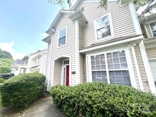 6721 Charter Hills Rd, Charlotte, NC, 28277-0411 | Card Image