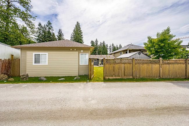 2643 Larkin Ave, House other with 4 bedrooms, 3 bathrooms and 4 parking in Port Coquitlam BC | Image 36