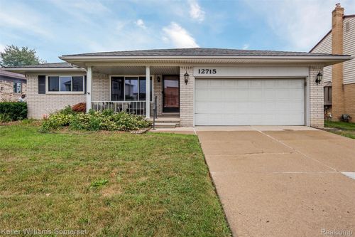 12715 Shery Ln, Southgate, MI, 48195-2383 | Card Image