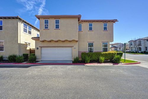 87 Sluice Way, Folsom, CA, 95630 | Card Image