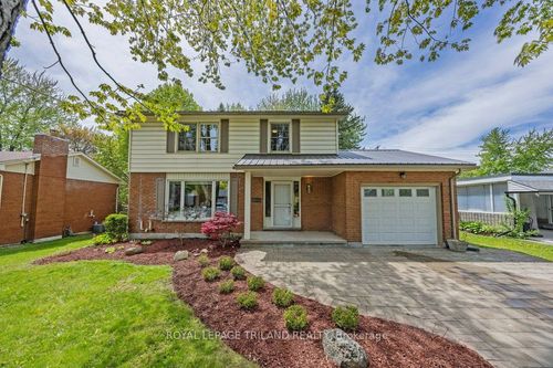 50 Brentwood Cres, London, ON, N6G1X2 | Card Image