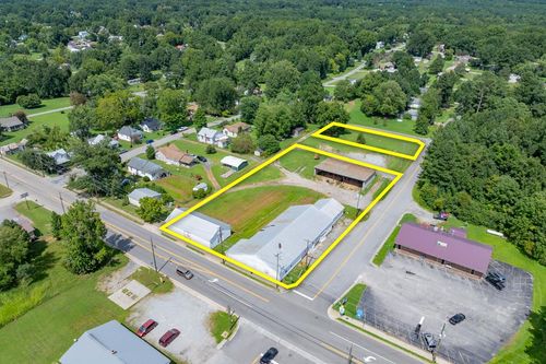1220 Main St, Victoria, VA, 23974 | Card Image