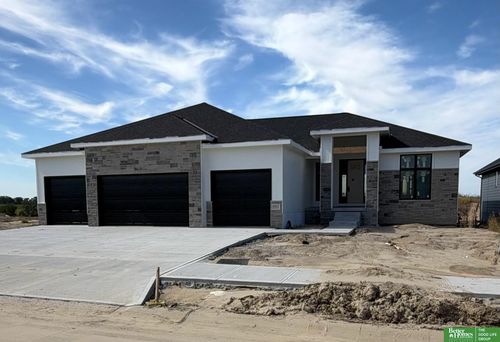 4914 N 214th St, Elkhorn, NE, 68022 | Card Image