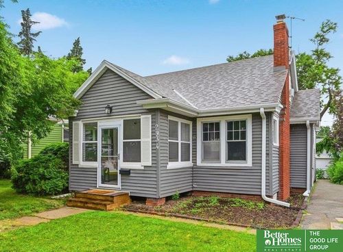 2934 Scott St, Omaha, NE, 68112-2828 | Card Image