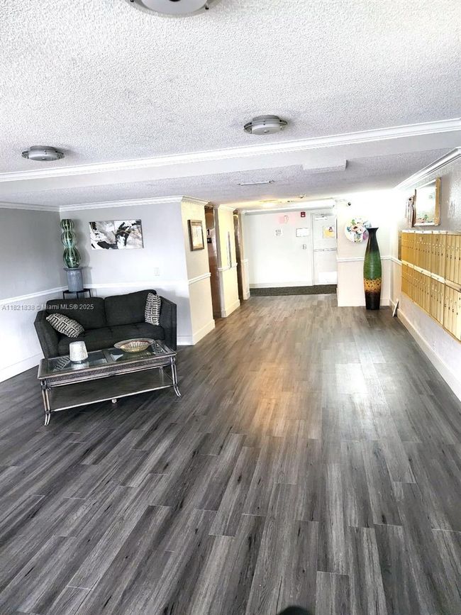 APT-312 - 22615 Sw 66 Th Ave, Condo with 2 bedrooms, 2 bathrooms and null parking in Boca Raton FL | Image 24