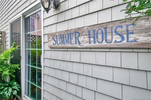 469 S Benson Rd, Fairfield, CT, 06824-6946 | Card Image