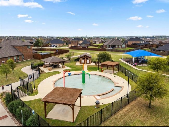 1402 White Water Ln, House other with 4 bedrooms, 2 bathrooms and null parking in Rockwall TX | Image 25