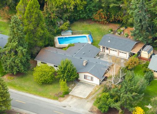 3307 Freeland Rd, Central Point, OR, 97502-1408 | Card Image
