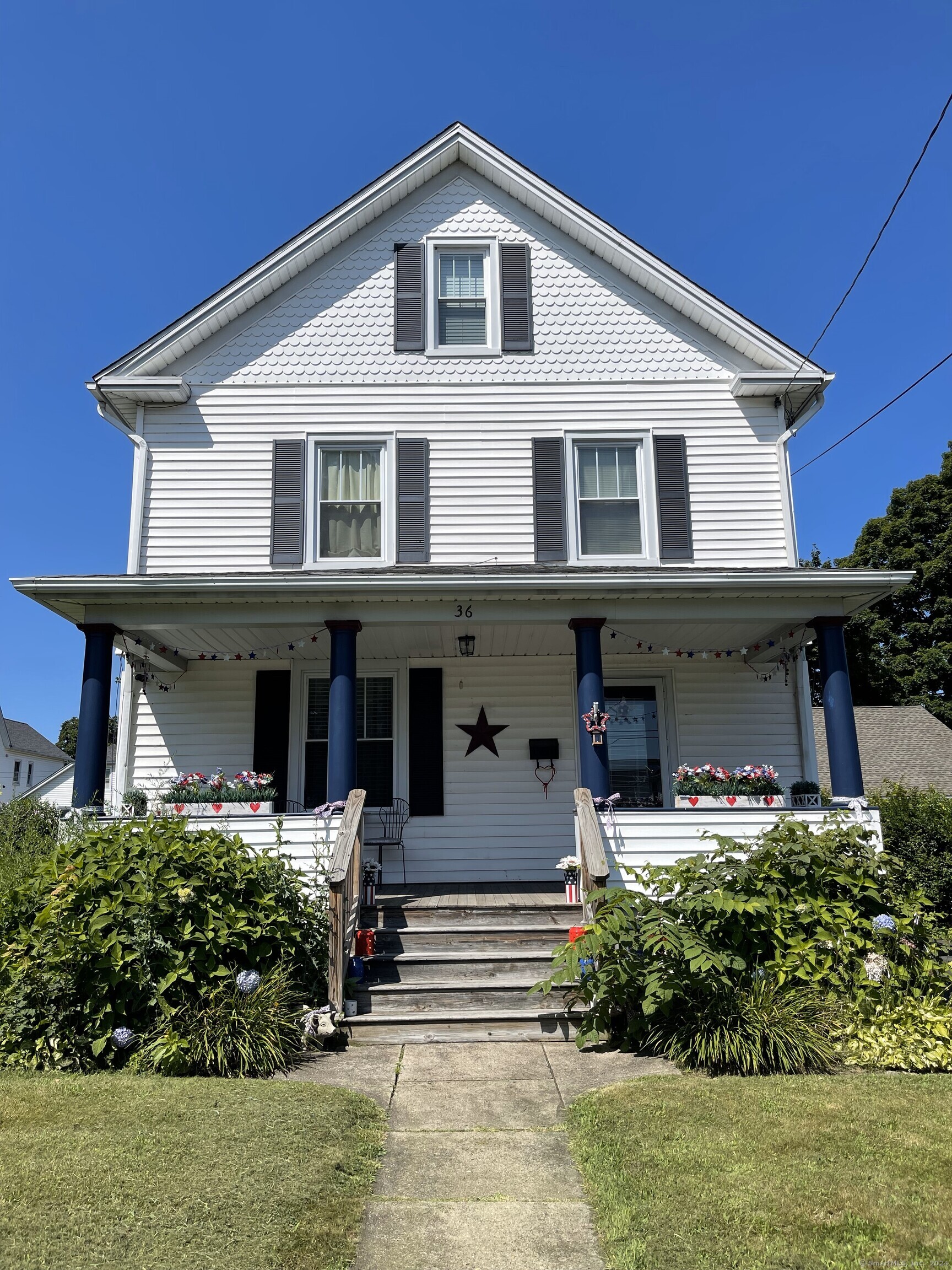 Mallory St, Danbury, CT 06810