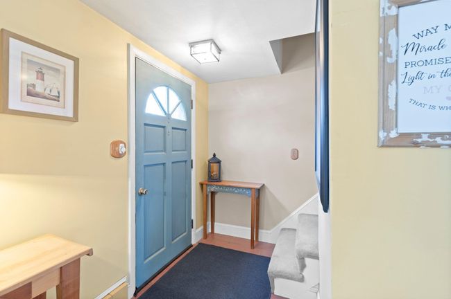 12 Sunset Dr, House other with 5 bedrooms, 2 bathrooms and null parking in Somersworth NH | Image 32
