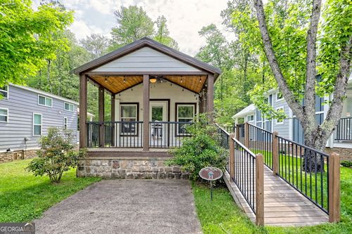 21-4960 Laurel Lodge Rd, Clarkesville, GA, 30523-0419 | Card Image