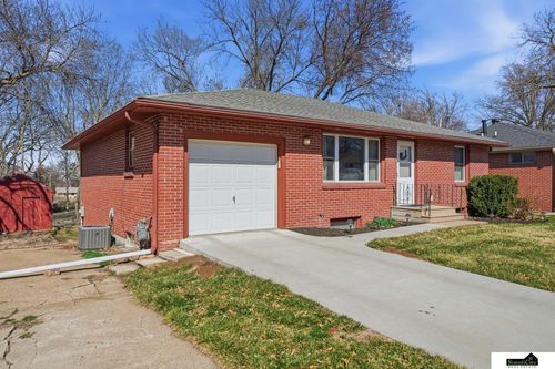 5110 J St, Lincoln, NE, 68510-3845 | Card Image
