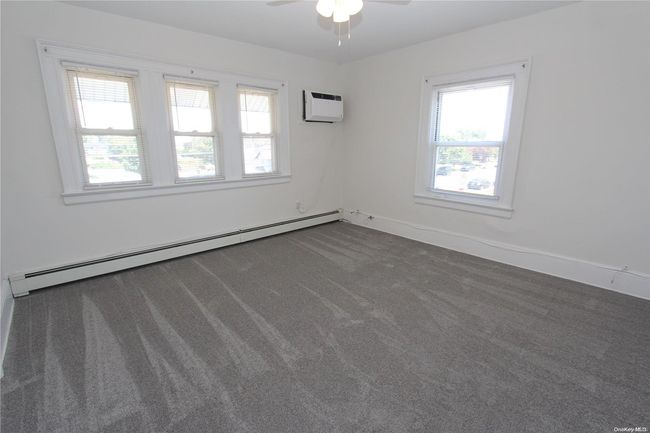 2ND-FL - 65 W Windsor Pkwy, Condo with 2 bedrooms, 1 bathrooms and null parking in Oceanside NY | Image 6