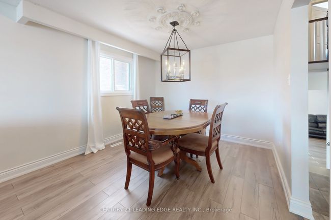 17 Jardine St, House other with 6 bedrooms, 4 bathrooms and 2 parking in Brampton ON | Image 13
