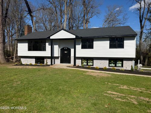 4 Blue Hills Dr, Holmdel, NJ, 07733-2218 | Card Image