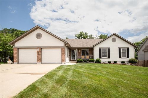 3401 Gateway Dr, Independence, MO, 64057-3337 | Card Image