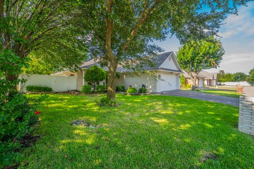 100 Sunglow Loop, Red Oak, TX, 75154-2494 | Card Image