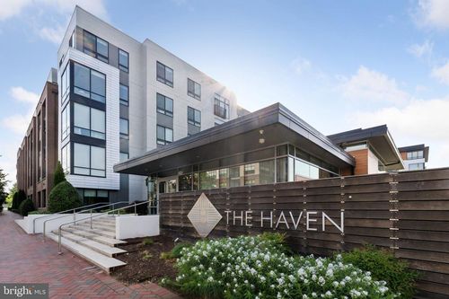 unit-352-145 Riverhaven Dr, OXON HILL, MD, 20745-1064 | Card Image