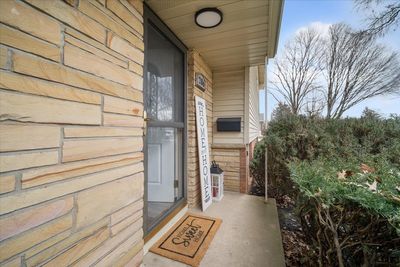 206 Mecherle Drive, House other with 3 bedrooms, 2 bathrooms and 2 parking in Bloomington IL | Image 2