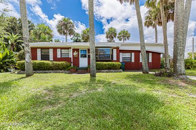 569 Myra Street, House other with 3 bedrooms, 2 bathrooms and null parking in Neptune Beach FL | Image 2