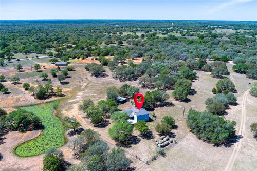 825 County Road 119, Hallettsville, TX, 77964-4609 | Card Image