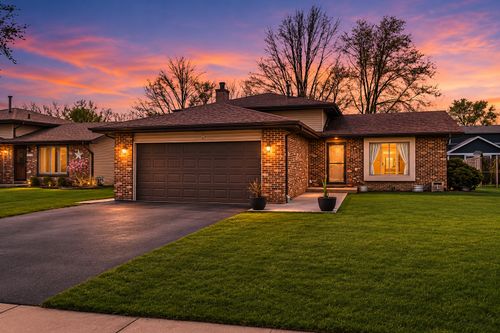 2413 Kerry Winde Dr, New Lenox, IL, 60451-2537 | Card Image