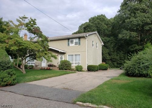 b-19 Grove St, Wanaque, NJ, 07465-1920 | Card Image