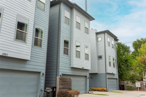 2903 Blodgett St, Houston, TX, 77004-5374 | Card Image