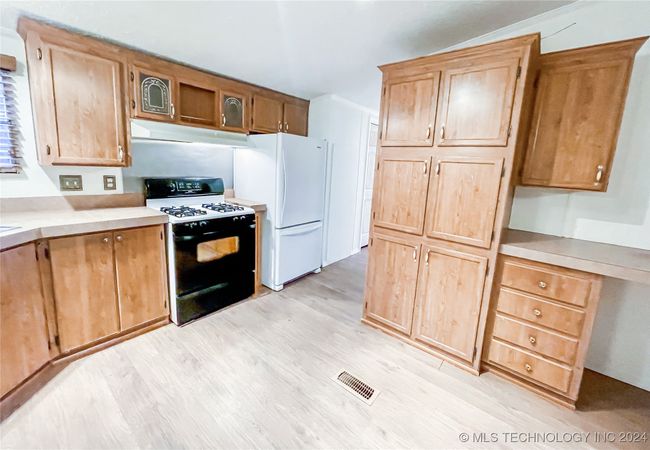 39 Summit Dr, House other with 3 bedrooms, 2 bathrooms and null parking in Canadian OK | Image 13